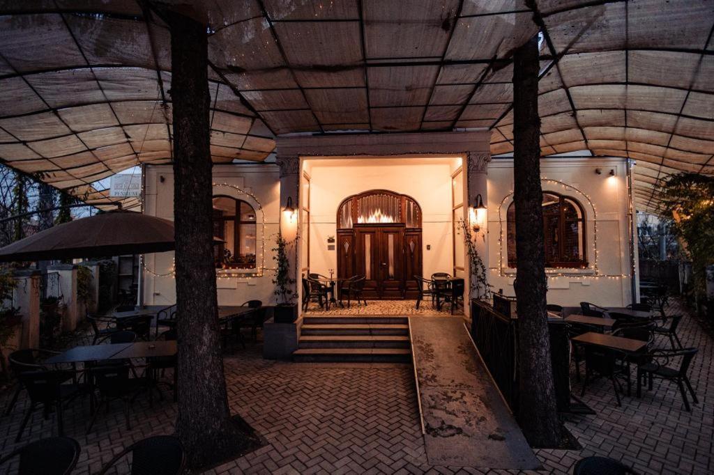 Casa Del Sole Hotel Alba Iulia Exterior photo